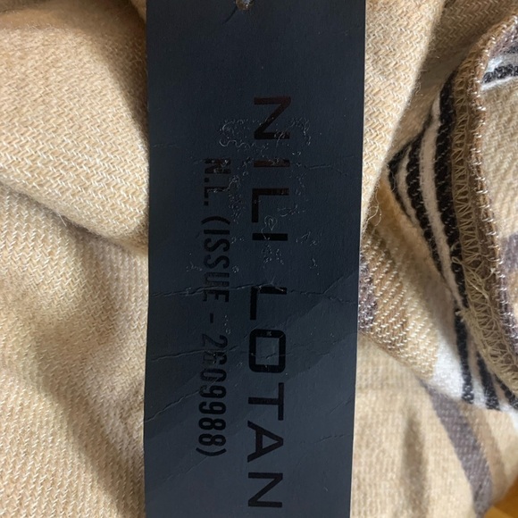 Nili Lotan wool blend poncho sweater one size New With Tags - Picture 13 of 16